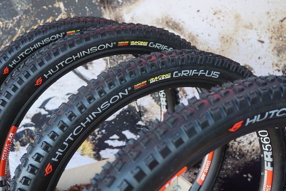 Покрышка Hutchinson Griffus RLAB 2х66 27.5х2.50 Tubeless Ready складная Black PV529792