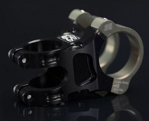 Винос керма Renthal Apex 35 Stem, Rise 50 мм x 6deg — STM119-BKAG Винос керма Renthal Apex 35 Stem, Rise 50 мм x 6deg STM119-BKAG