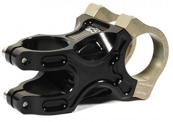 Винос керма Renthal Apex Stem, 31.8 Rise 40 mm x 6deg — STM101-BKAG Винос керма Renthal Apex Stem, 31.8 Rise 40 mm x 6deg STM101-BKAG