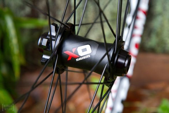 Втулка SRAM X0 Передня DISC QR/15/20 28H BLK/RD — 00.2018.006.000 Втулка SRAM X0 Передня DISC QR/15/20 28H BLK/RD 00.2018.006.000