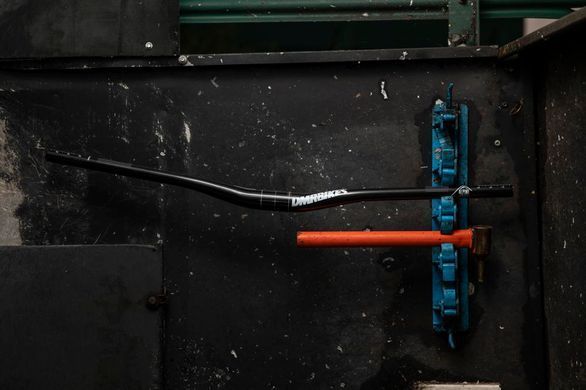 Кермо DMR Wingbar MK 4 31,8 20 мм підйом 780 ширина DMR-WBAL4-1.1-K