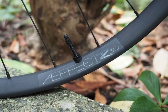 Обод Race Face, Aeffect R, 30мм, 27.5", 28отв. ORM20AER3027.528H